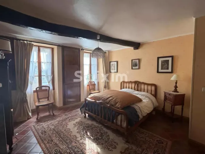 Appartement à vendre à Noyers - Demeure atypique avec Tour Médiévale - Smart Propylaia (15)