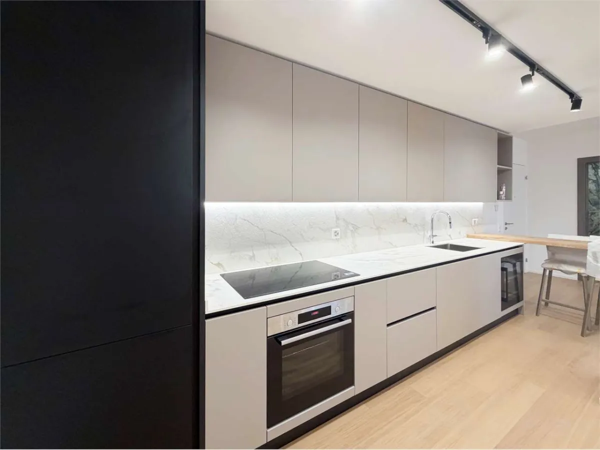 Lugano zu verkaufen Wohnung Schweiz - cChic-immoHub Ihr Immobilienportal