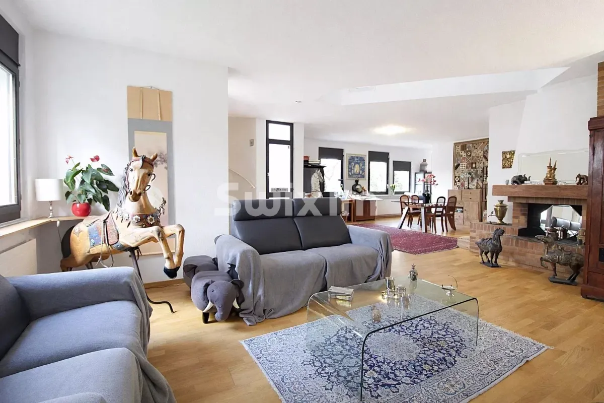 Troinex zu verkaufen Angebautes Haus Schweiz - cChic-immoHub Ihr Immobilienportal