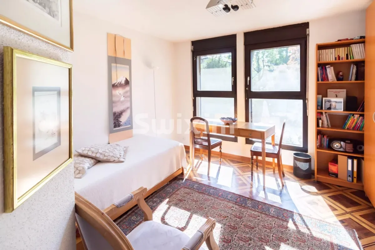 Troinex zu verkaufen Angebautes Haus Schweiz - cChic-immoHub Ihr Immobilienportal