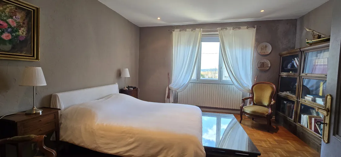 Haus zu verkaufen in Valréas - Einfamilienhaus zu verkaufen in Valréas, 6 Zimmer, 275 m2 - Smart Propylaia (6)