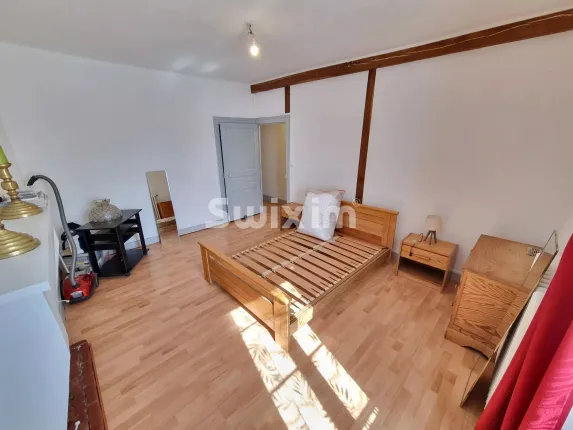 Appartamento in vendita a Asnières-sous-Bois (33)