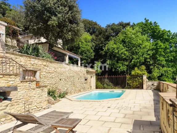 House for sale in Saint-Montan (44)