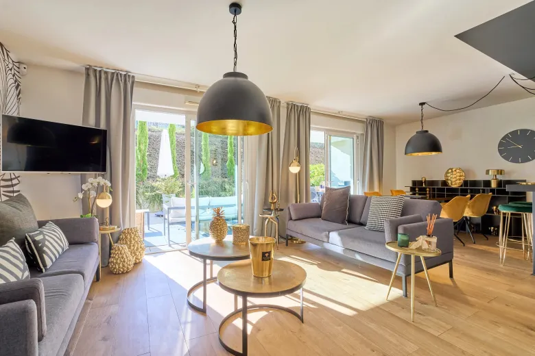 Wohnung zu verkaufen in Bossey - Smart Propylaia