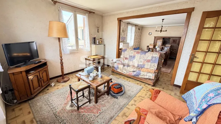 Casa in vendita a Dole (2)