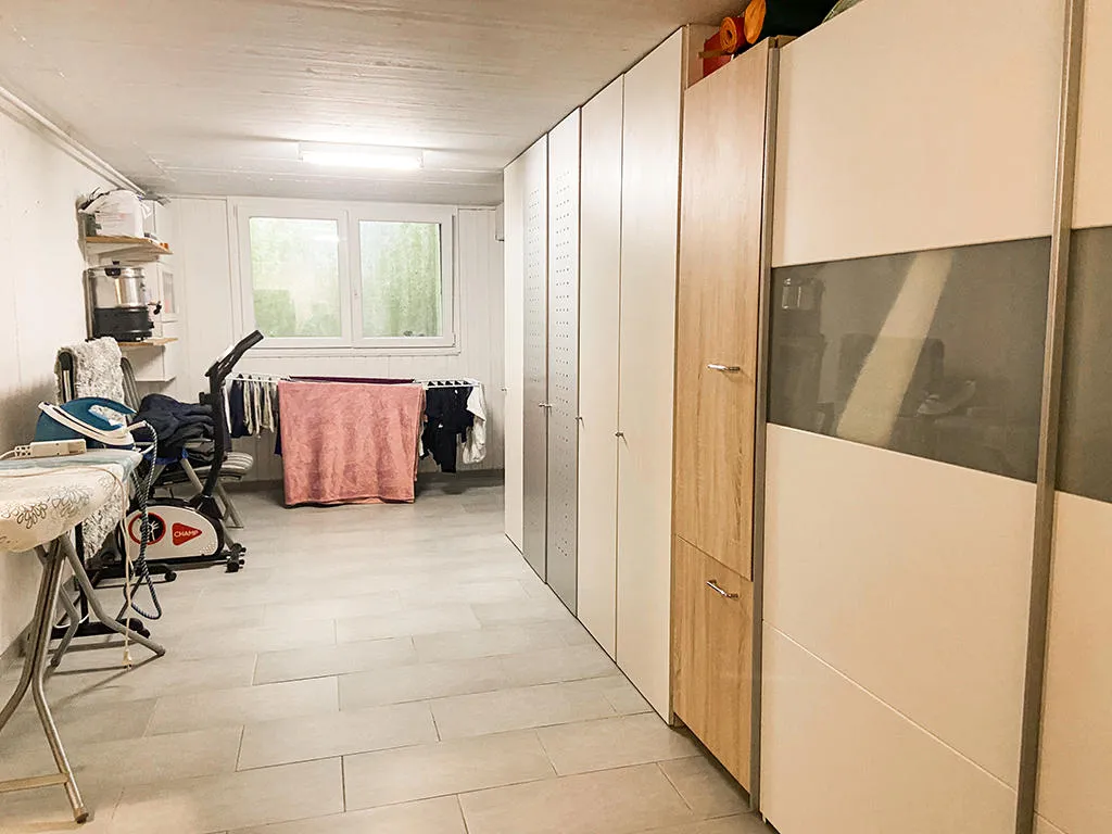 Giebenach zu verkaufen Angebautes Haus Schweiz - cChic-immoHub Ihr Immobilienportal