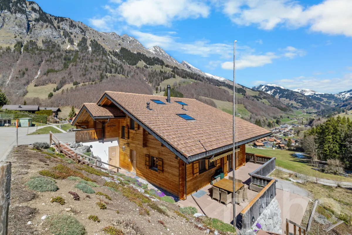 Jaun zu verkaufen Einfamilienhaus Schweiz - cChic-immoHub Ihr Immobilienportal