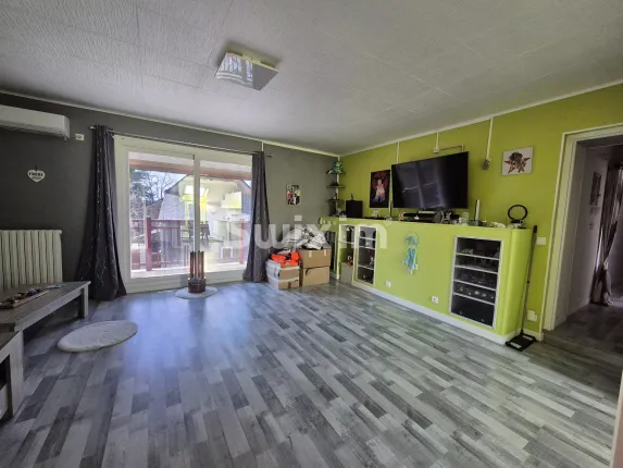 House for sale in Saint-Péreuse (4)