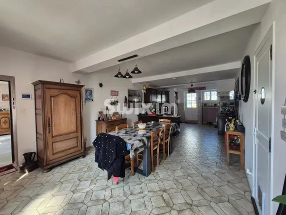 House for sale in Saint-Péreuse (15)