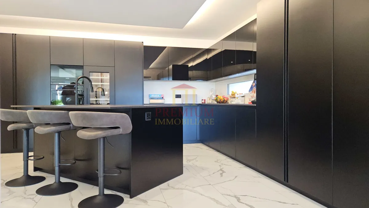 Curio for sale Villa Switzerland - cChic-immoHub your real estate portal