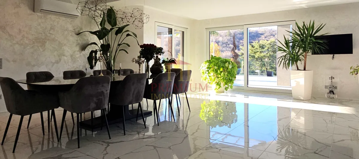 Curio for sale Villa Switzerland - cChic-immoHub your real estate portal