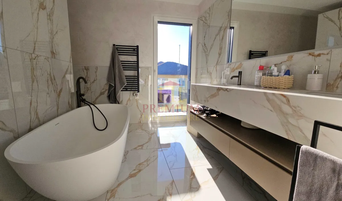 Curio for sale Villa Switzerland - cChic-immoHub your real estate portal