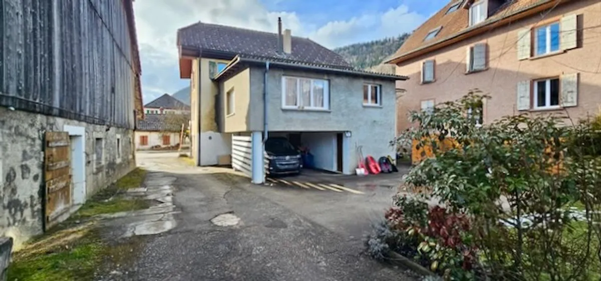Boveresse zu verkaufen Einfamilienhaus Schweiz - cChic-immoHub Ihr Immobilienportal
