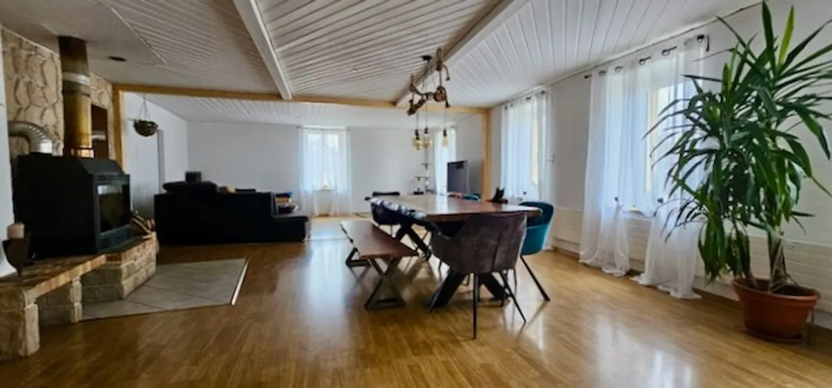 Boveresse zu verkaufen Einfamilienhaus Schweiz - cChic-immoHub Ihr Immobilienportal