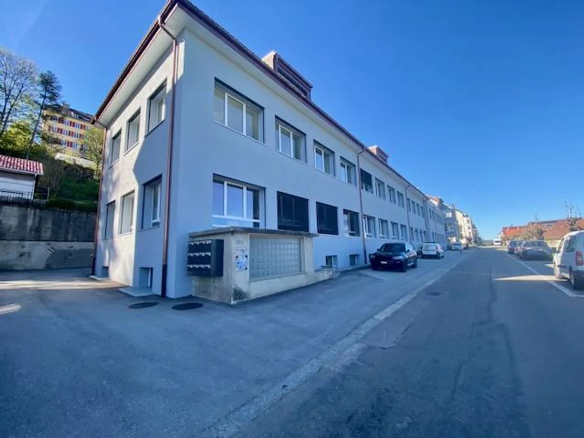 Les Ponts-de-Martel zu verkaufen Gewerbe Schweiz - cChic-immoHub Ihr Immobilienportal