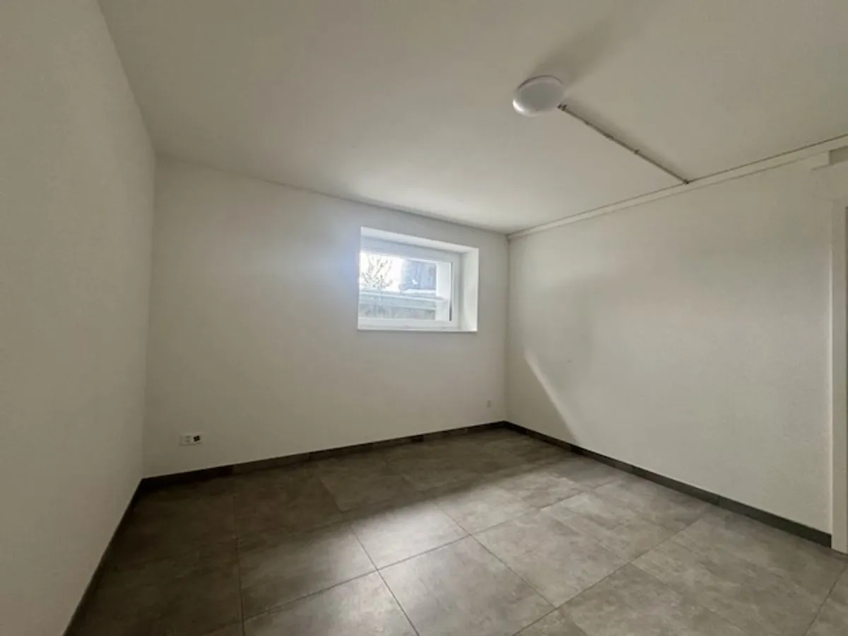 Les Ponts-de-Martel zu verkaufen Gewerbe Schweiz - cChic-immoHub Ihr Immobilienportal
