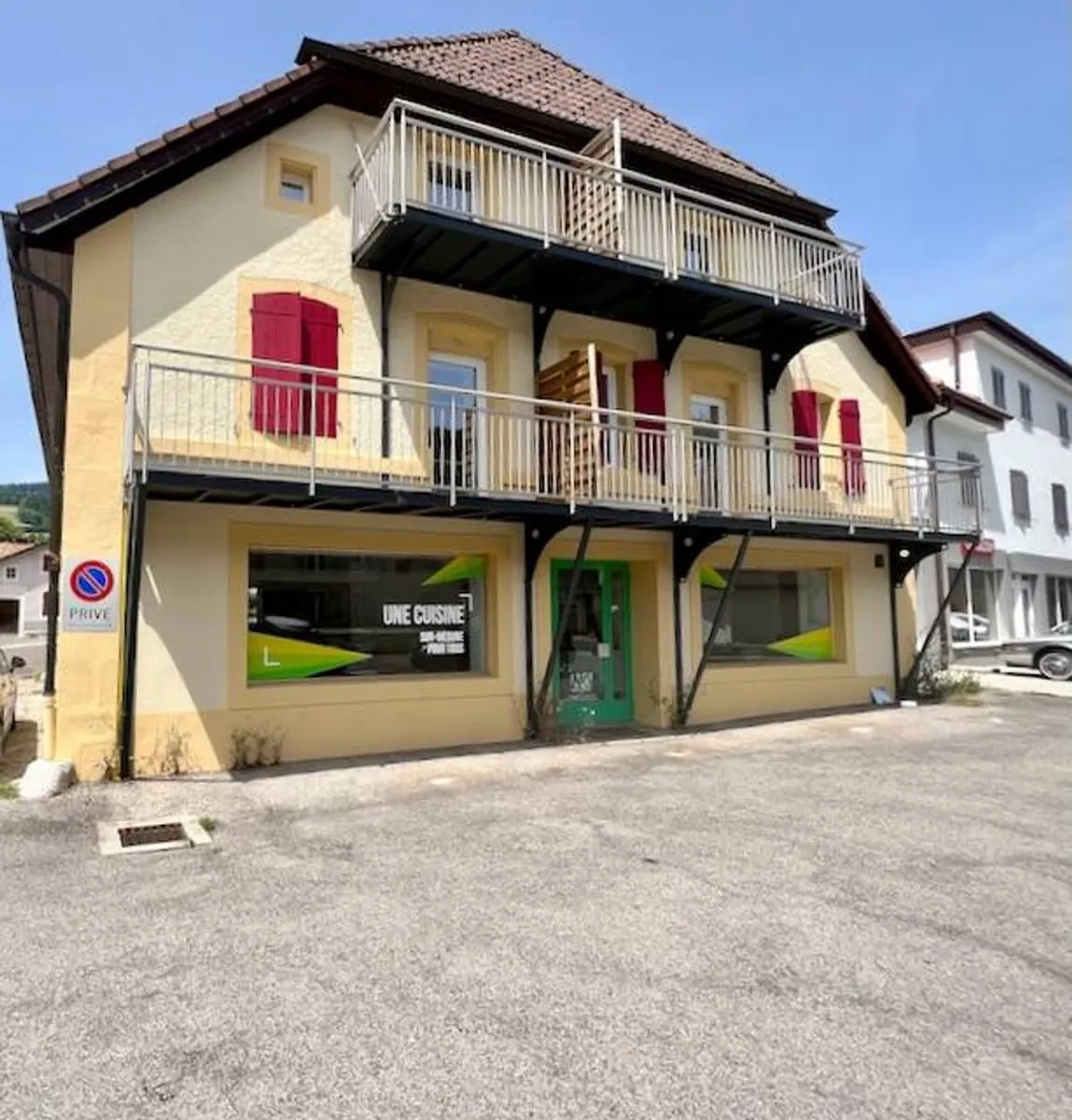 Couvet zu verkaufen Mehrfamilienhaus Schweiz - cChic-immoHub Ihr Immobilienportal