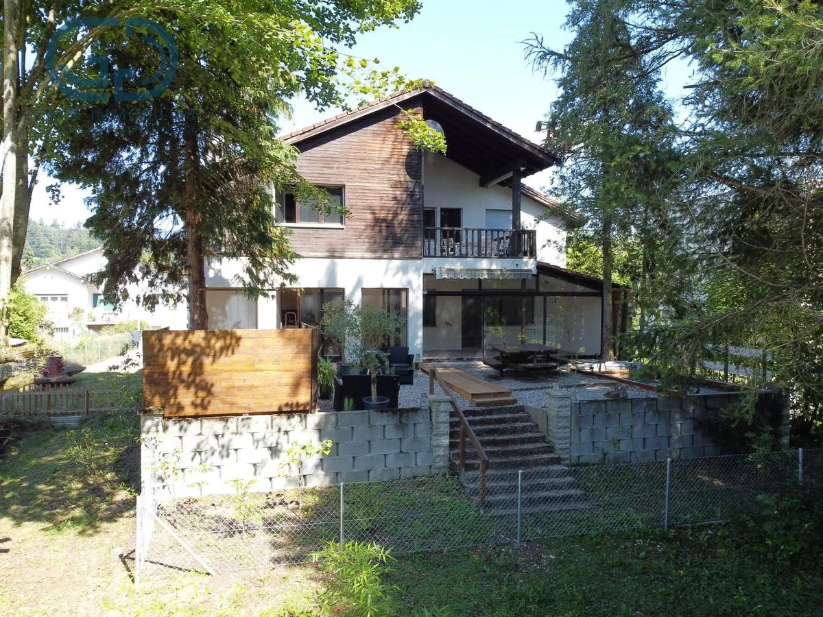 Bassecourt à vendre Immeuble commercial et d'habitation Suisse - cChic-immoHub votre portail immobilier
