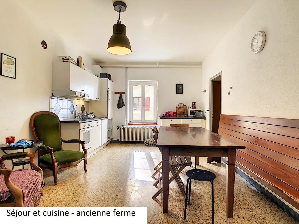 Luins à vendre Ferme Suisse - cChic-immoHub votre portail immobilier