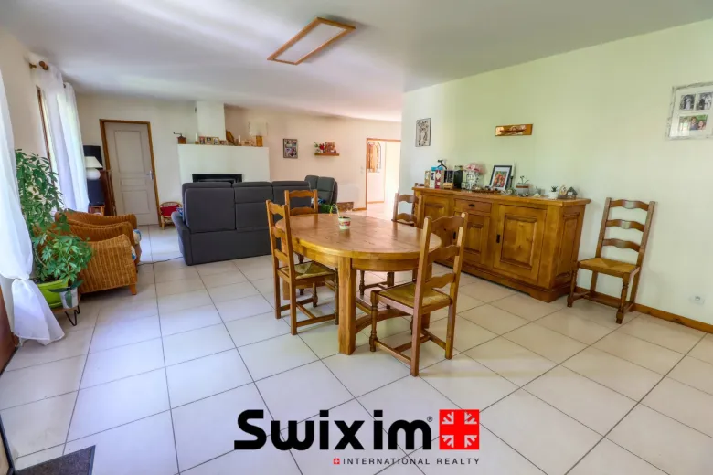House for sale in Martignas-sur-Jalle - Charming 6-Bedroom Family Home in Martignas-sur-Jalle - Smart Propylaia (3)