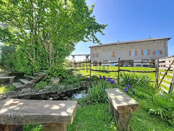 Casa in vendita a Belleville-en-Beaujolais