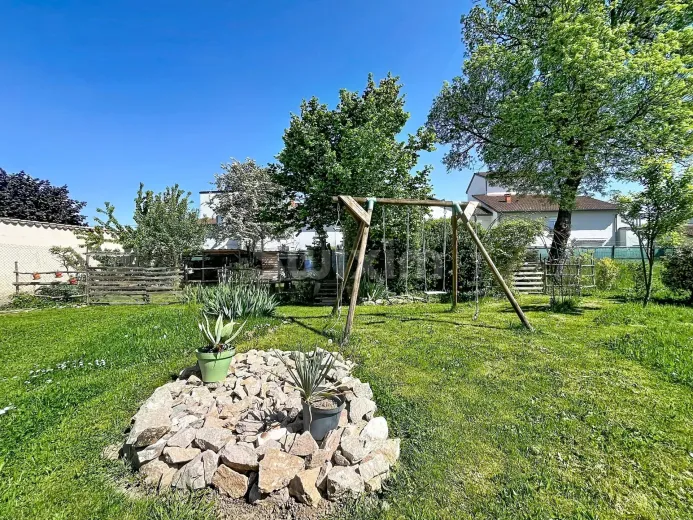 Casa in vendita a Belleville-en-Beaujolais - Casa unifamiliare in vendita a Belleville-en-Beaujolais, 9 locali, 238 m2 - Smart Propylaia (3)