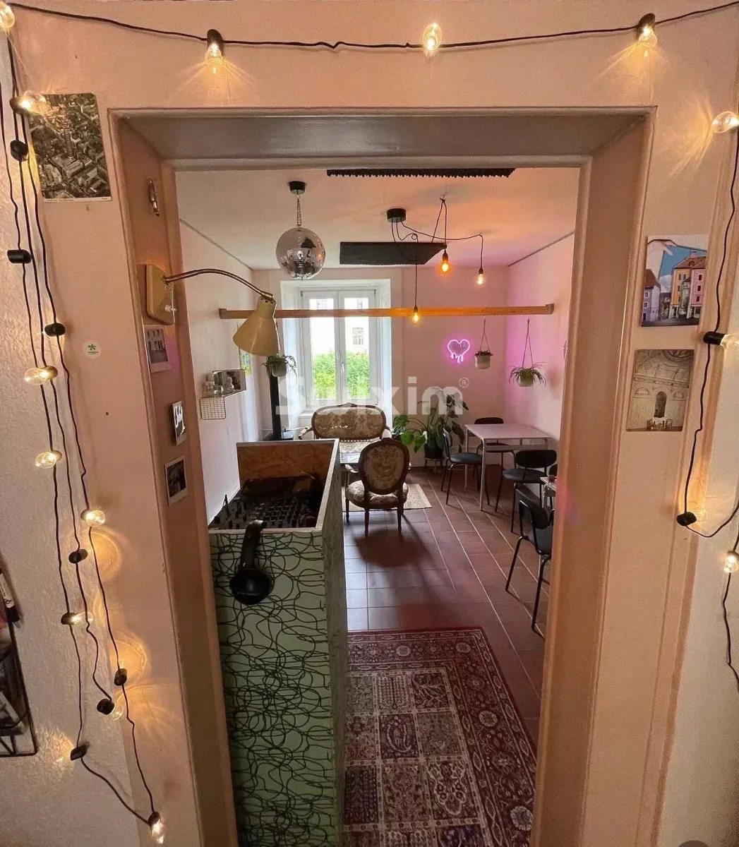 La Chaux-de-Fonds à vendre Business Suisse - cChic-immoHub votre portail immobilier
