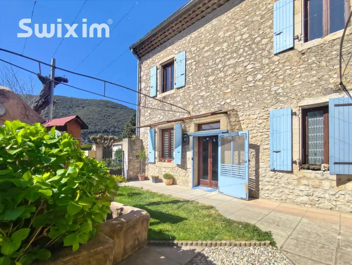 House for sale in Saint-Montan - Smart Propylaia