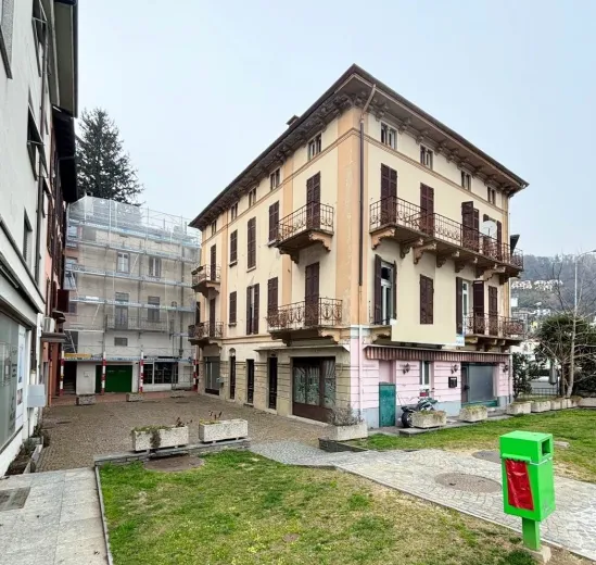 Zu verkaufen Mehrfamilienhaus Ponte Tresa Schweiz - Schweiz - cChic-immoHub Ihr Immobilienportal