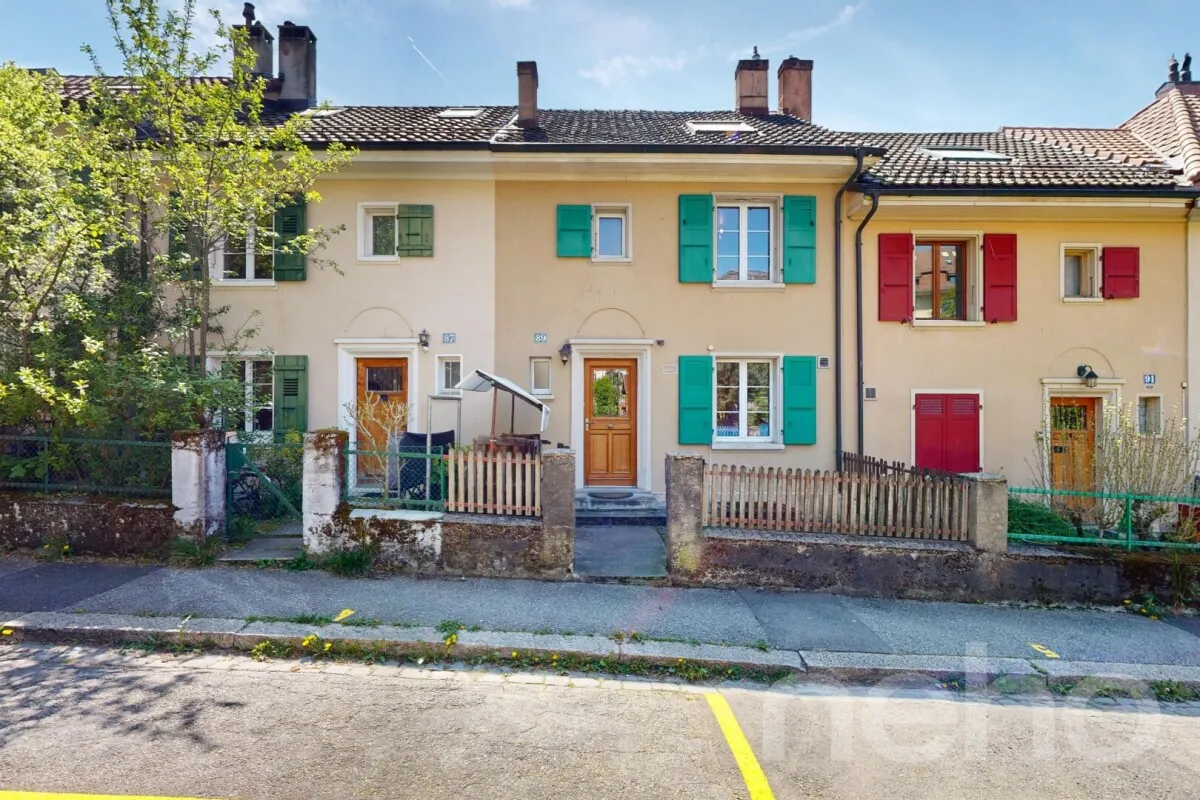 Lausanne zu verkaufen Angebautes Haus Schweiz - cChic-immoHub Ihr Immobilienportal