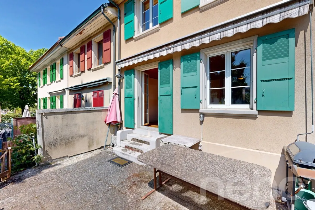 Lausanne zu verkaufen Angebautes Haus Schweiz - cChic-immoHub Ihr Immobilienportal