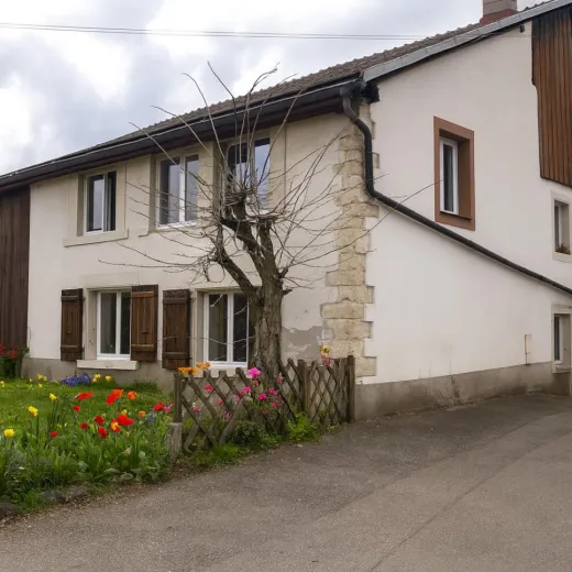 Zu mieten Wohnung Fontenais Suisse - cChic-immoHub Ihr Immobilienportal
