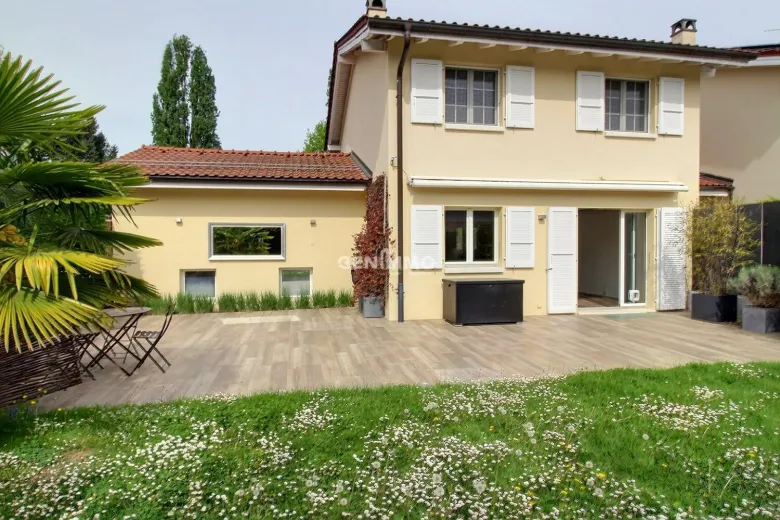 Zu mieten Angebautes Haus Vésenaz Suisse - cChic-immoHub Ihr Immobilienportal