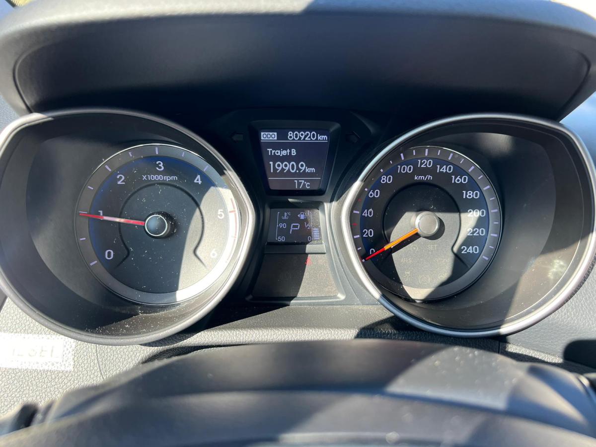 Hyundai i30 Fastback zu verkaufen - Smart Propylaia (5)