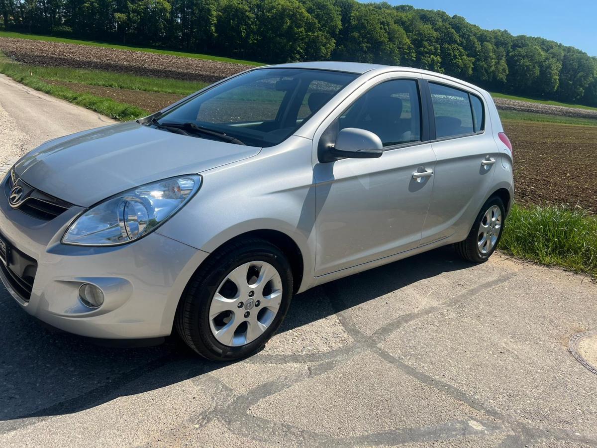 Hyundai i20 for sale - Hyundai I20 1.4 Automatique - Smart Propylaia (3)