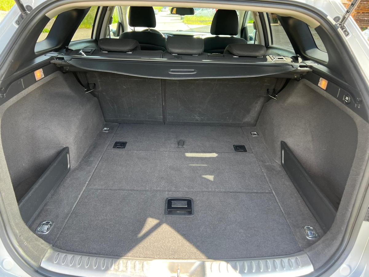 Hyundai i40 à vendre - Hyundai i40 CRDI - Smart Propylaia (9)