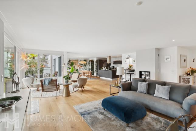 Apartment for sale in Zürich