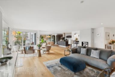 Appartamento in vendita a Zürich, 4.5 locali, 182 m2
