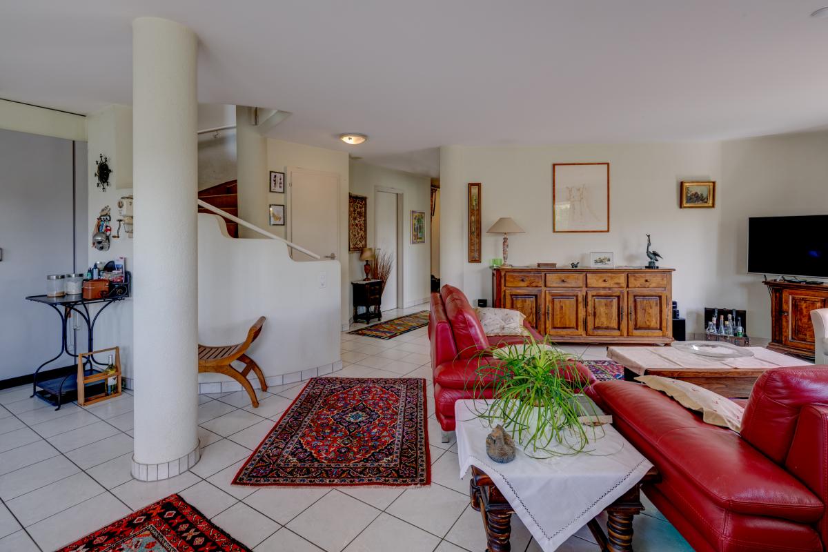 For sale   Switzerland - in partnership with the real estate portal Smart-Propylaia
