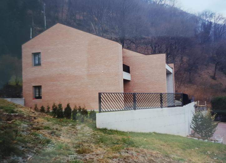 House for sale in Bellinzona - Modern detached house in a good state of maintenance and with excellent finishes, large land. - Smart Propylaia (3)