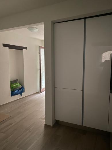 Casa in vendita a Carona - AFFASCINANTE CASA STORICA NEL CENTRO DI CARONA CON BOX - PERFETTA PER RESIDENZA, CASA VACANZA O AIRBNB - INTROVABILE !!!! - Smart Propylaia (9)