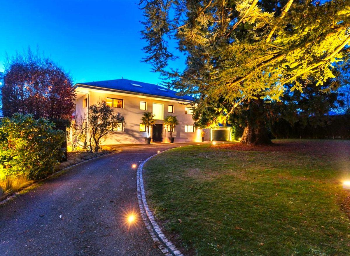 In vendita   Svizzera - 
cChic-immoHub Il vostro portale immobiliare