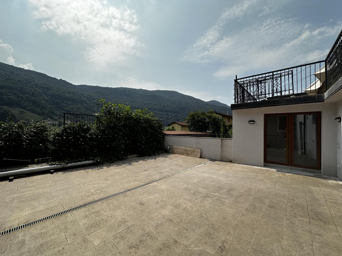 A vendre   Suisse - partenariat avec Smart-Propylaia Portail Immobilier