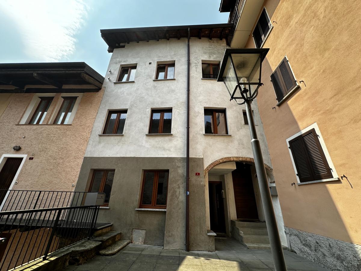 A vendre   Suisse - partenariat avec Smart-Propylaia Portail Immobilier