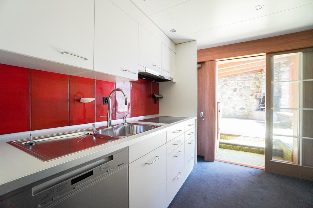 A vendre   Suisse - partenariat avec Smart-Propylaia Portail Immobilier