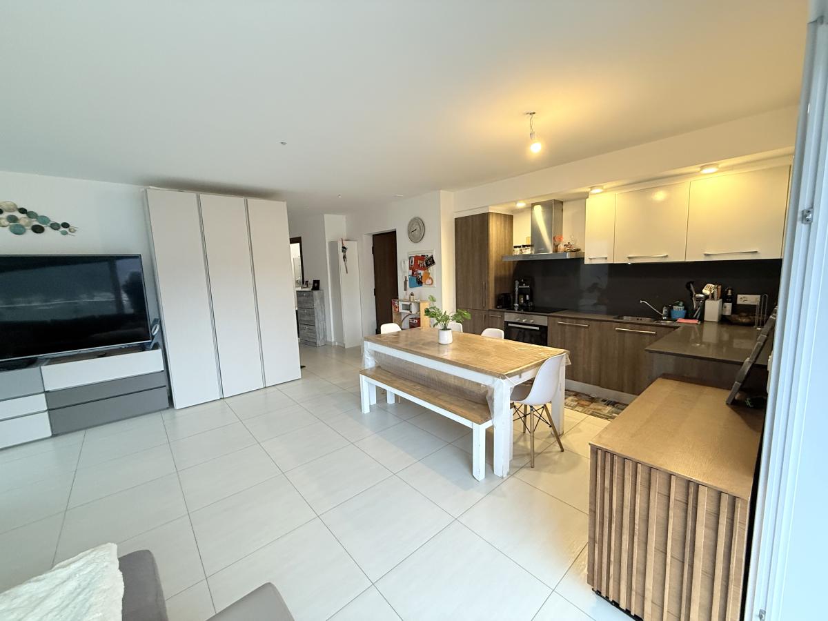 A vendre   Suisse - cChic-immoHub votre portail immobilier