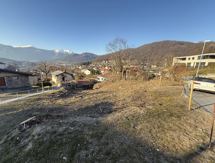 Terreno in vendita a Villa Luganese - Smart Propylaia