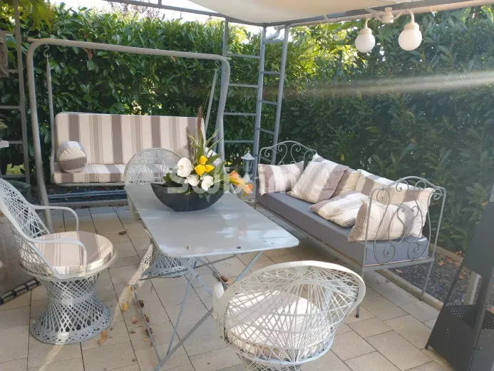 House for sale in Cuisery