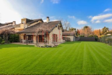 Single house for sale in Genthod, 10 rooms, 205 m2