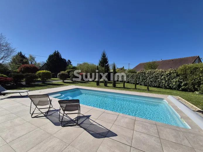 House for sale in Saint-Germain-du-Bois